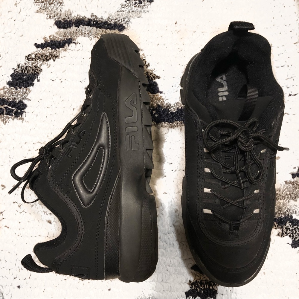Classic Fila Sneakers